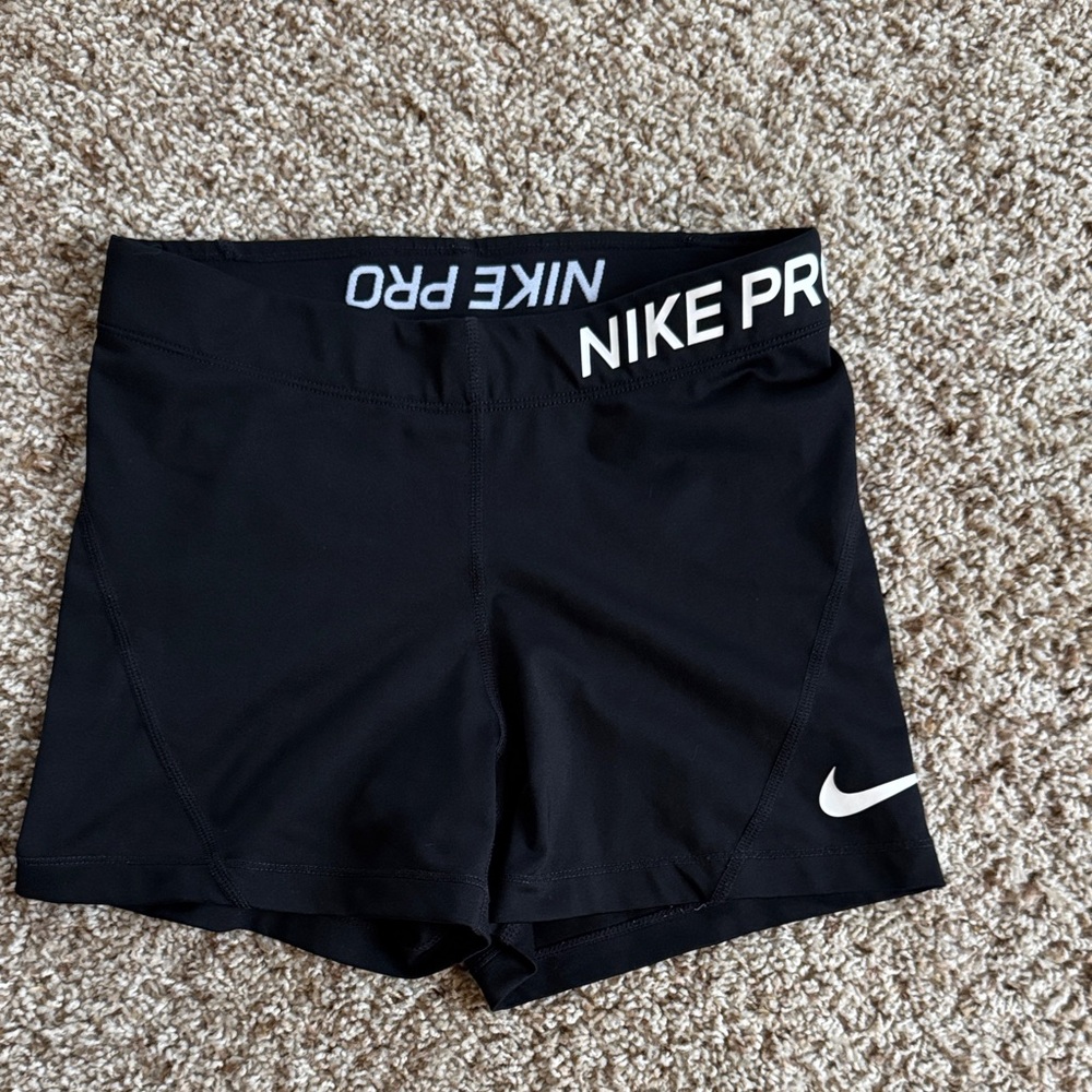 Nike Pro Women's Athletic Black Shorts